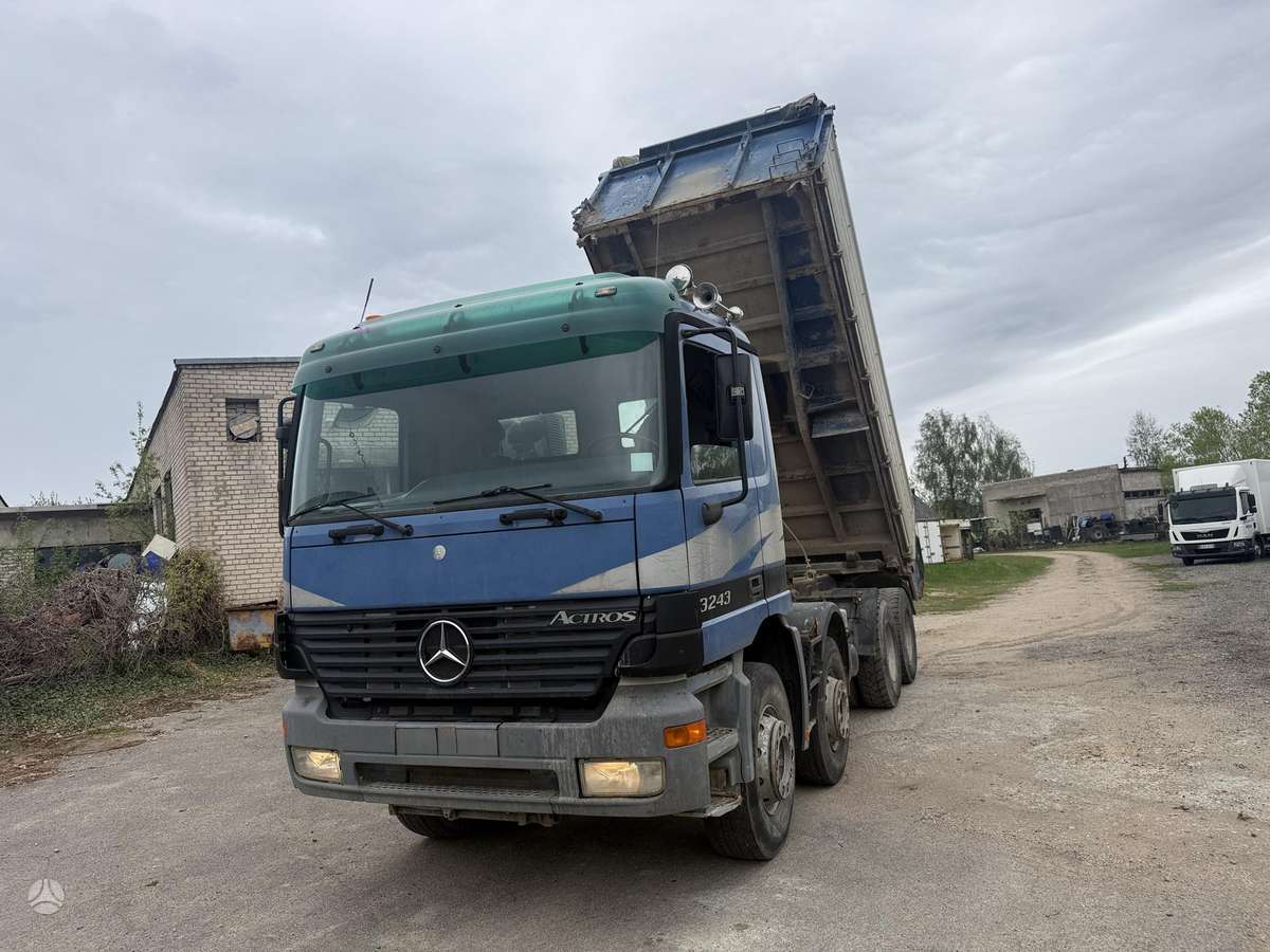 Mercedes-Benz ACTROS 3243 8x4, самосвалы