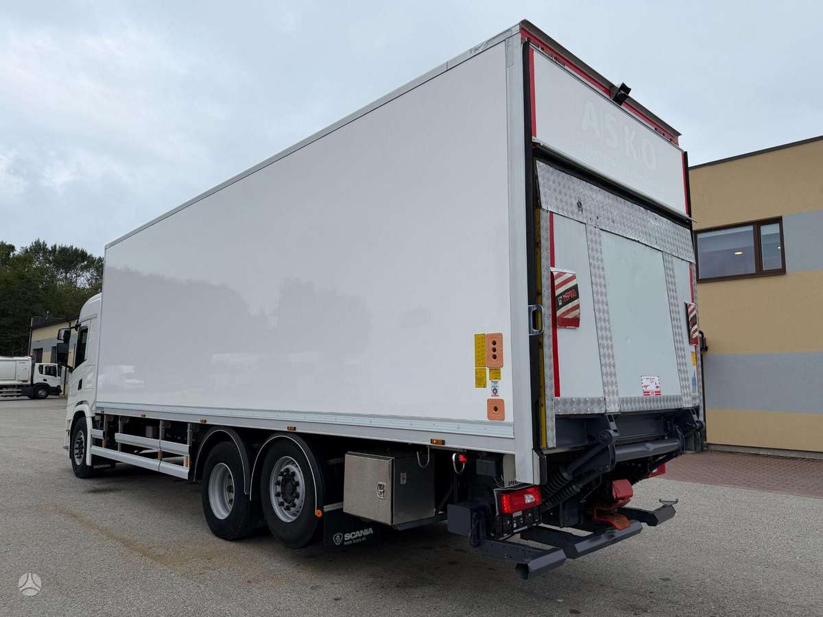 Scania G450, refrižerātori