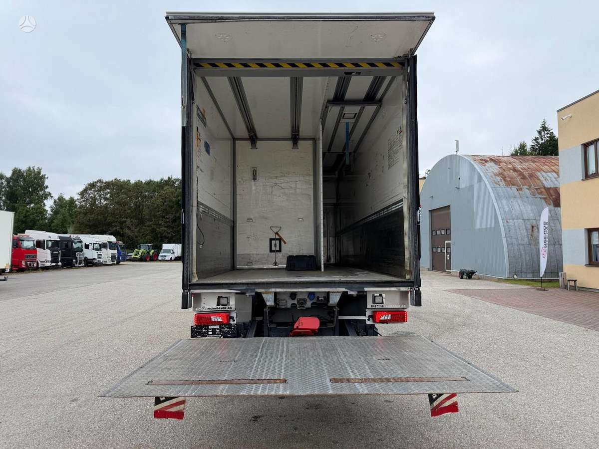 Scania G450, refrigerated trucks