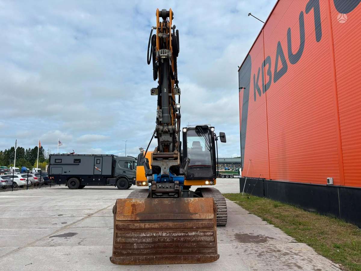 Liebherr R 920 Compact, excavator