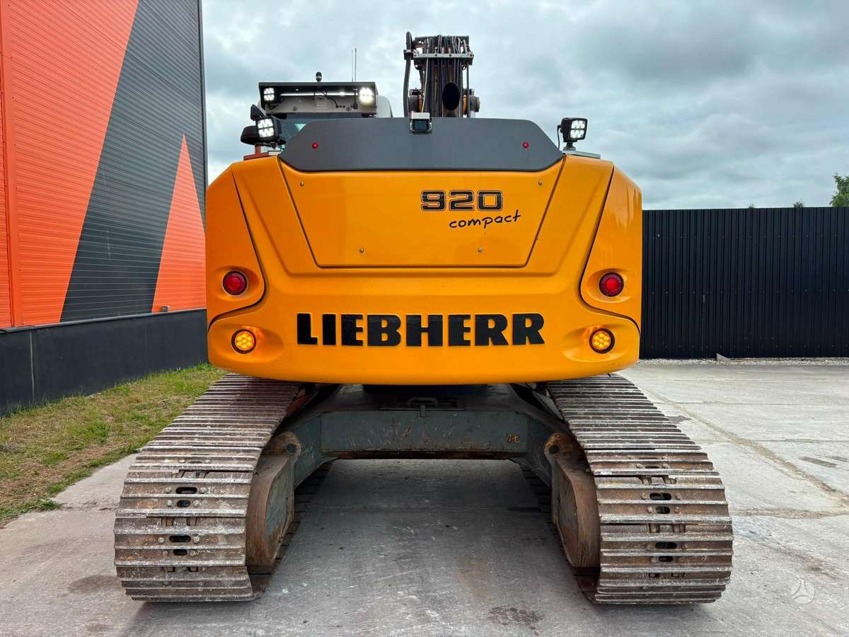 Liebherr R 920 Compact, ekskavatoriai