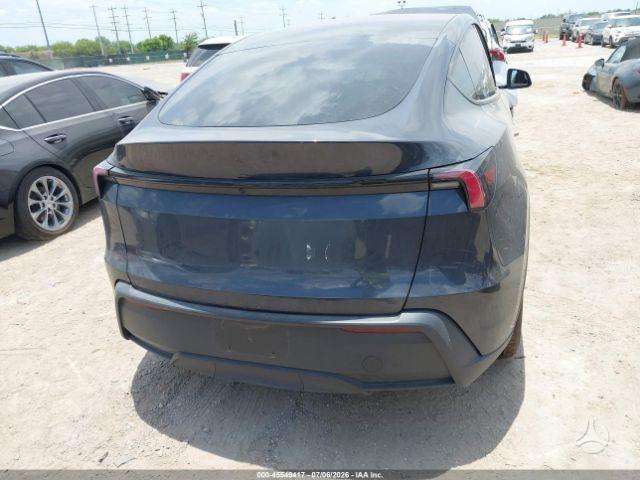 Tesla Model Y, Внедорожник / Кроссовер