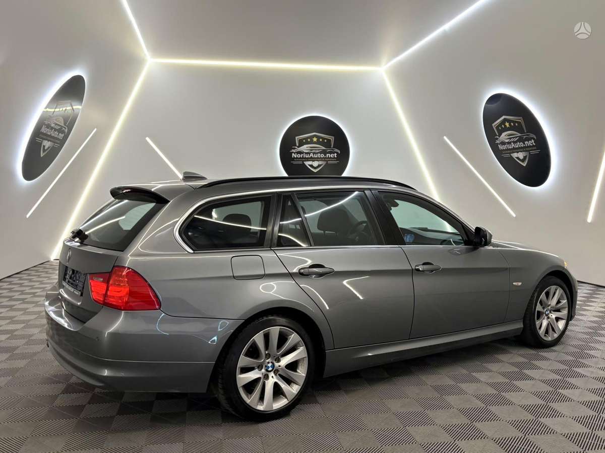 BMW 320, 2.0 l., wagon