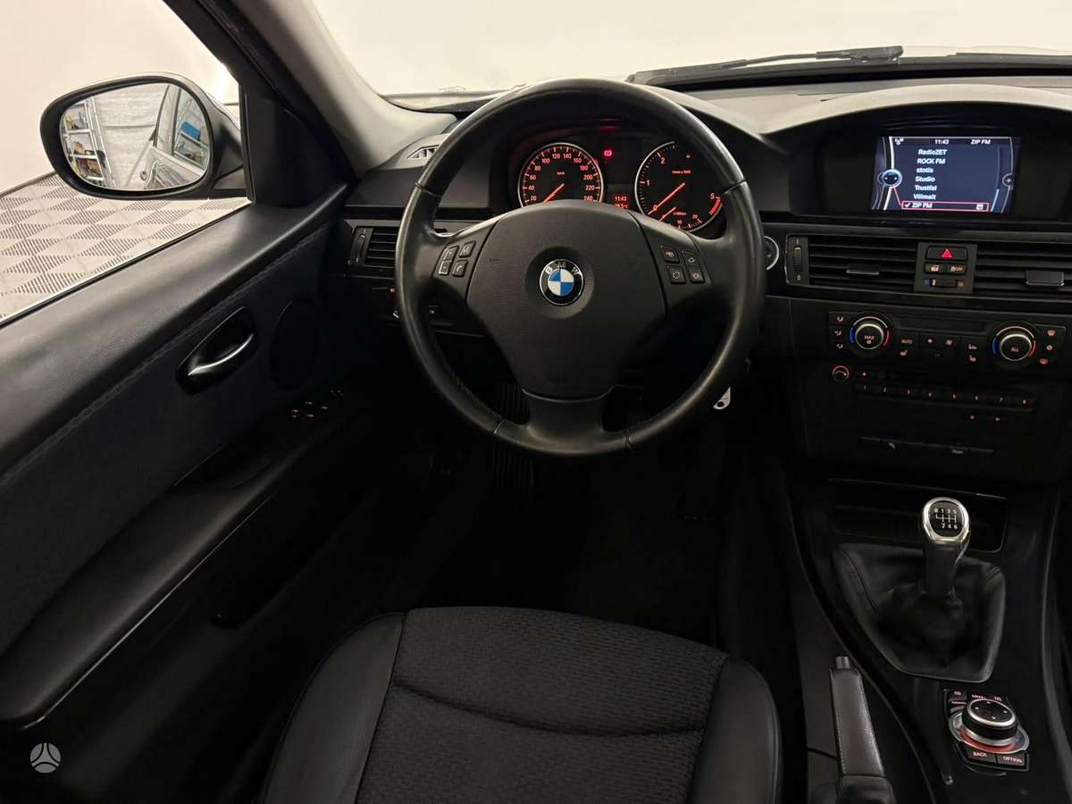 BMW 320, 2.0 l., Универсал