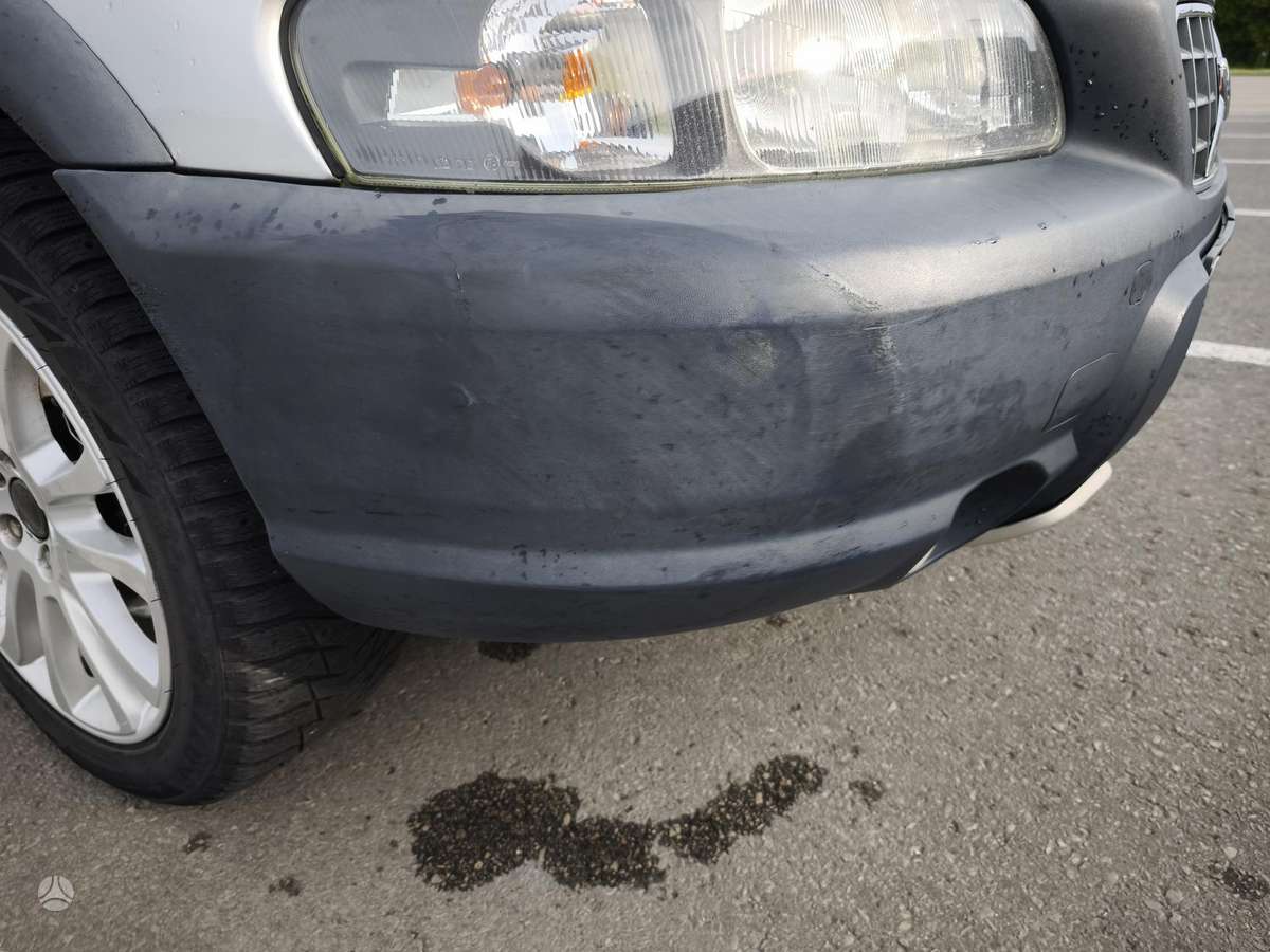 Volvo XC70, 2.4 l., wagon