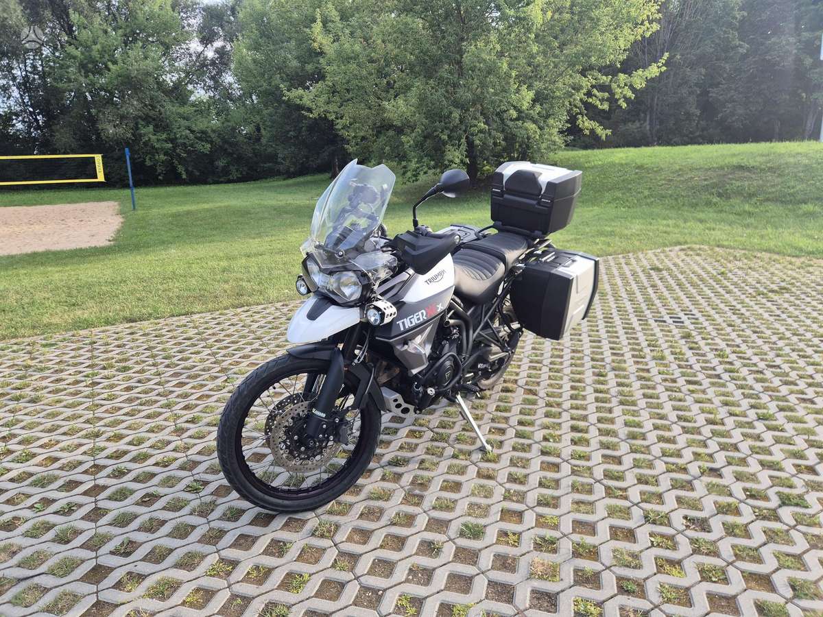 Triumph Tiger, enduro / adventure