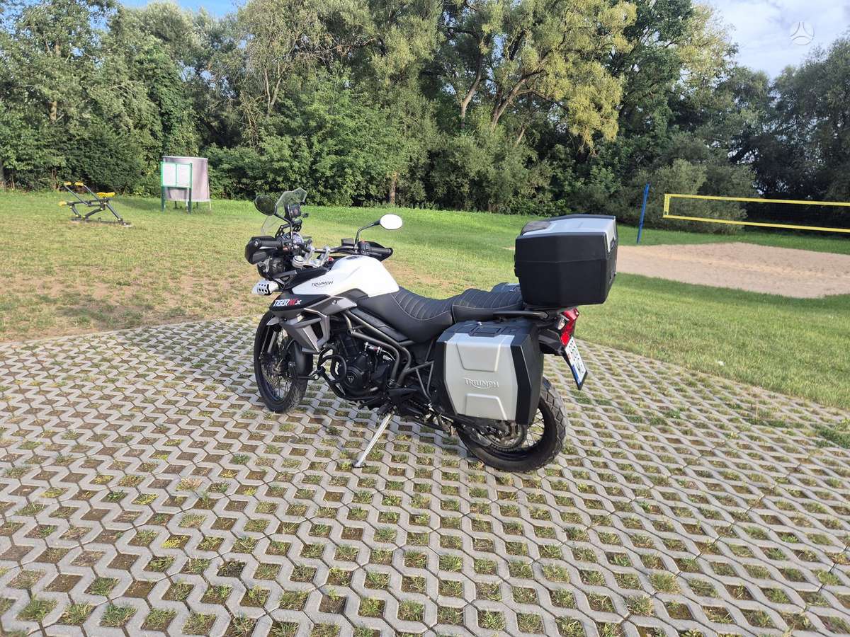 Triumph Tiger, enduro / adventure