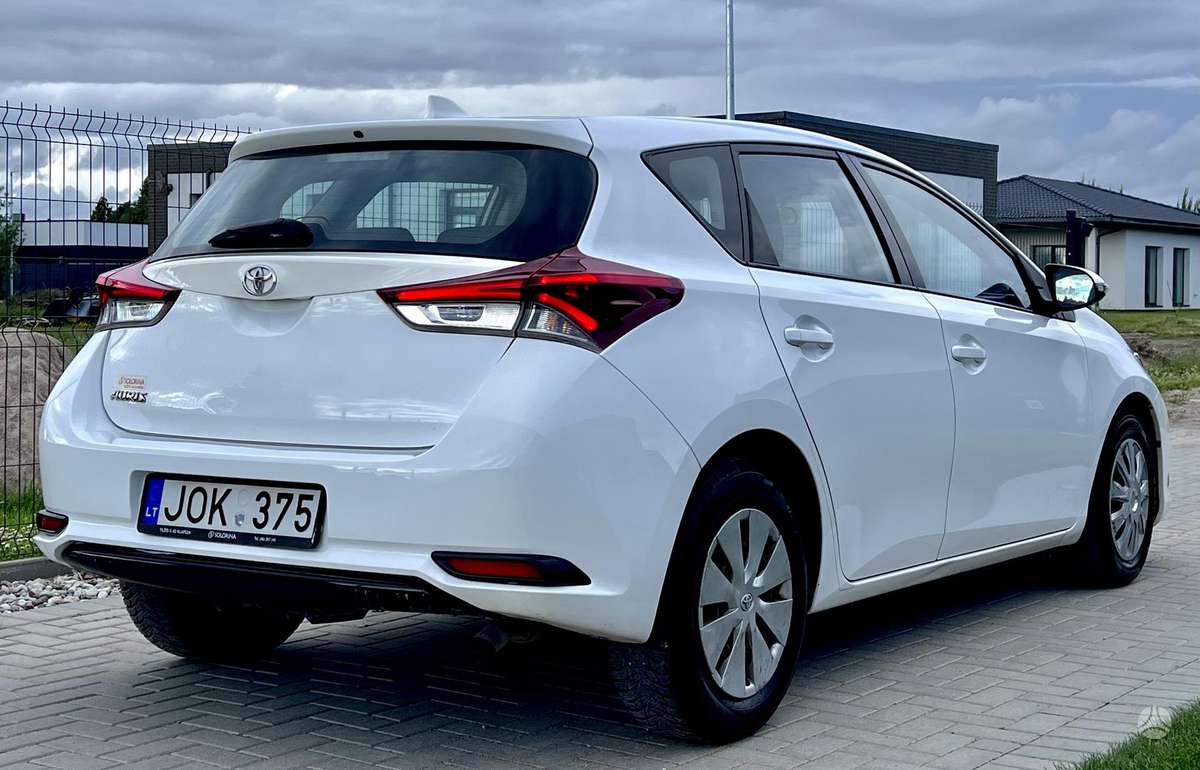Toyota Auris, 1.3 l., hatchback