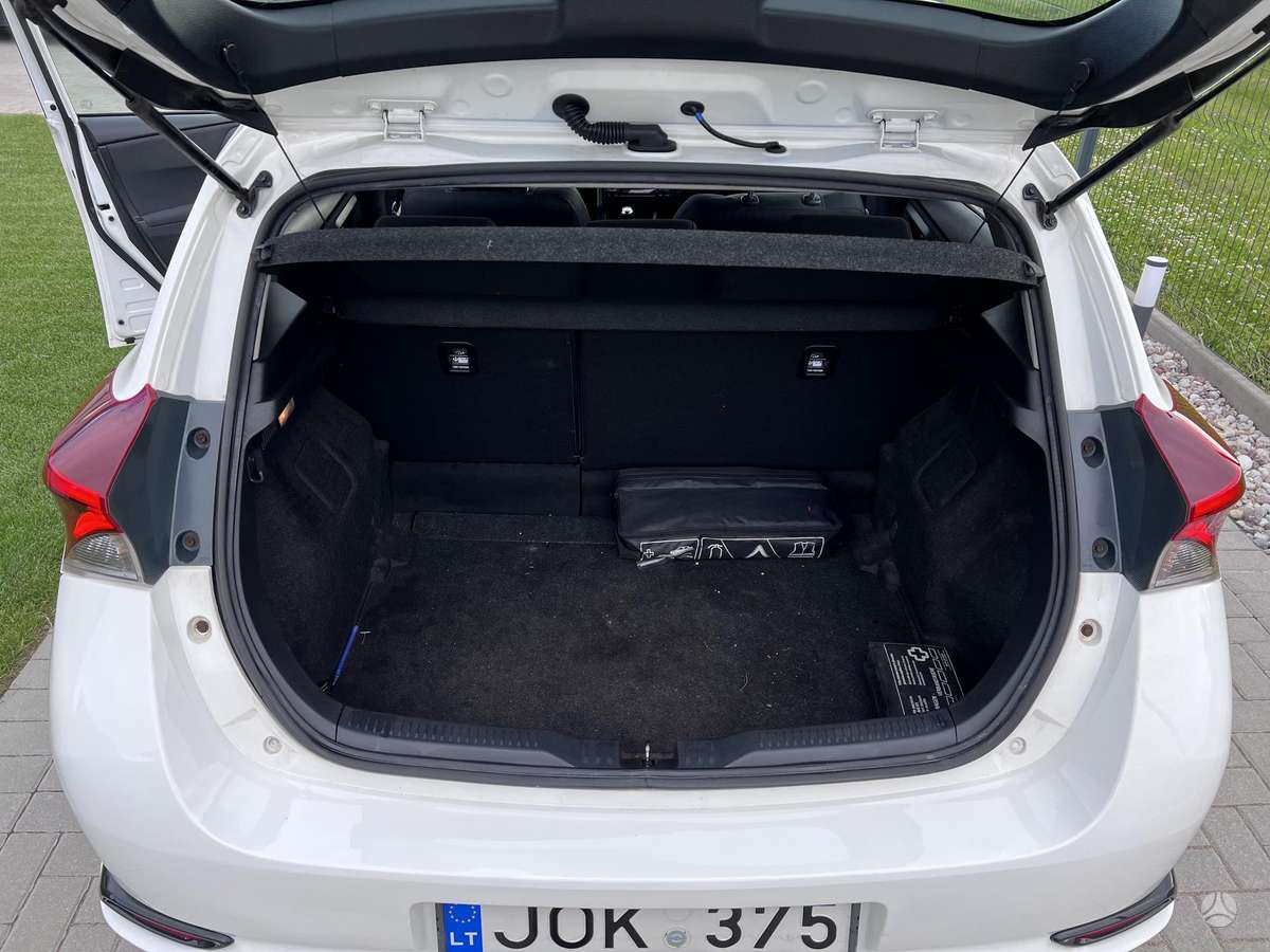 Toyota Auris, 1.3 l., hatchback
