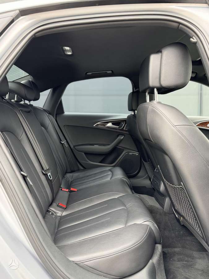 Audi A6, 3.0 l., Седан