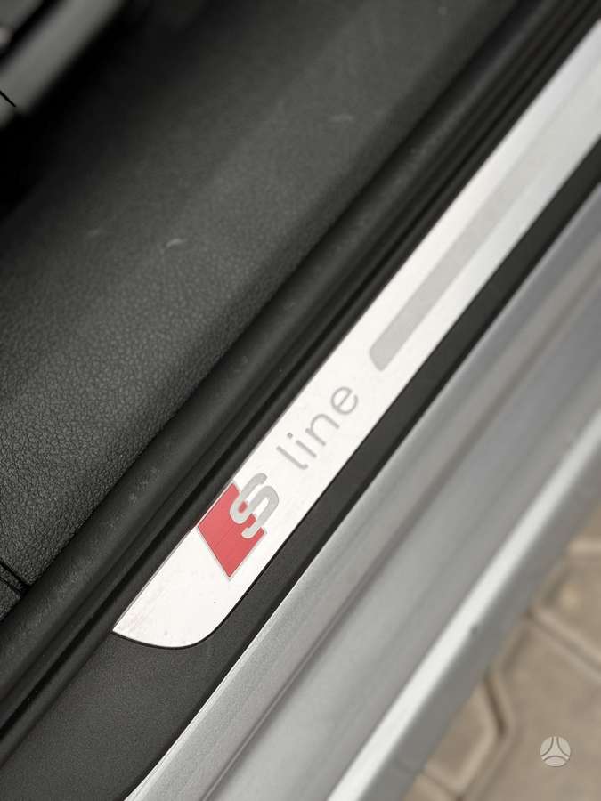 Audi A6, 3.0 l., Седан