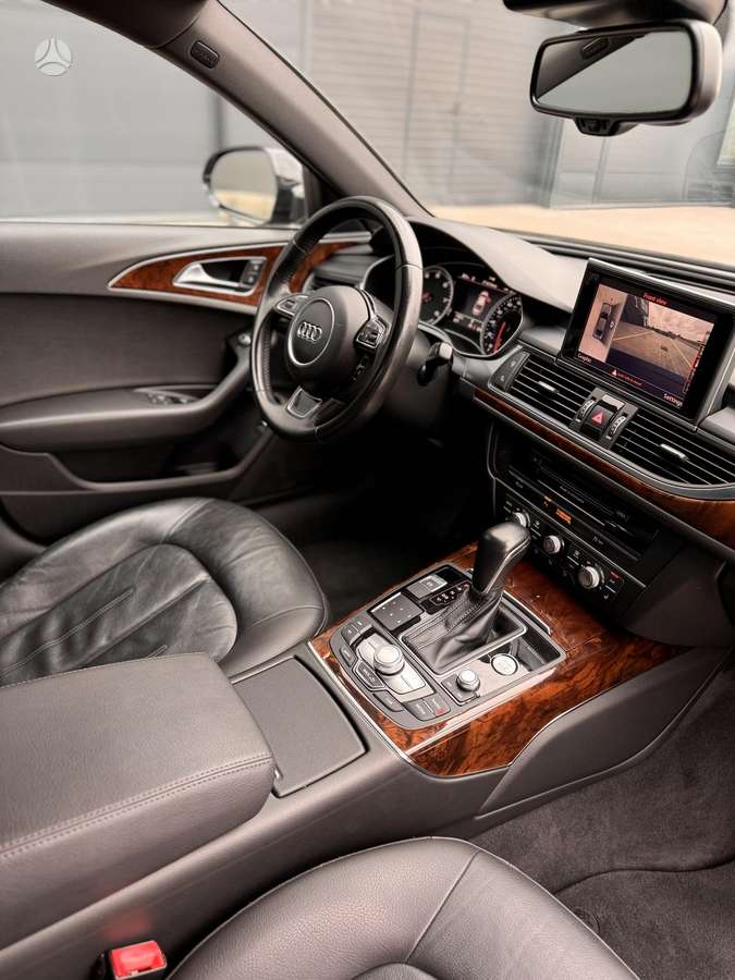 Audi A6, 3.0 l., Седан