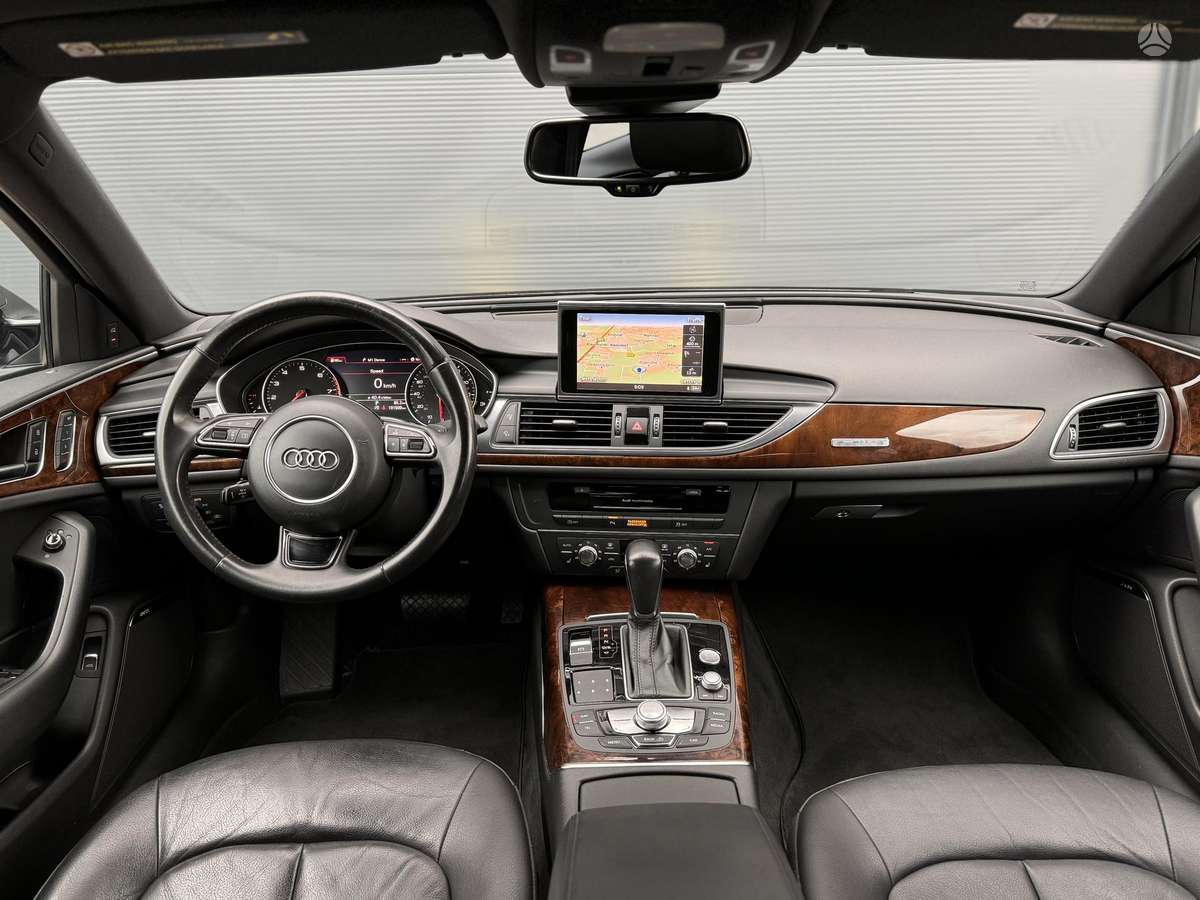 Audi A6, 3.0 l., Седан