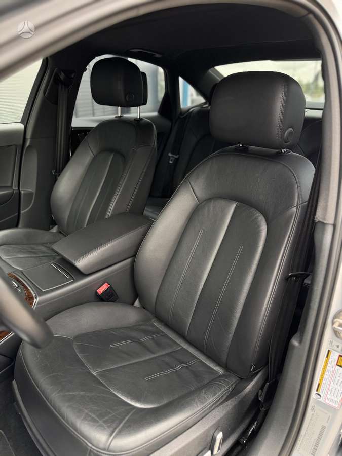 Audi A6, 3.0 l., Седан