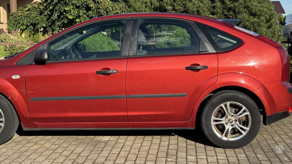 Ford Focus, 1.6 l., Седан