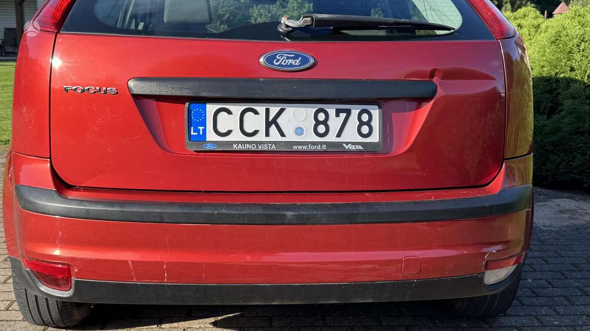 Ford Focus, 1.6 l., Седан