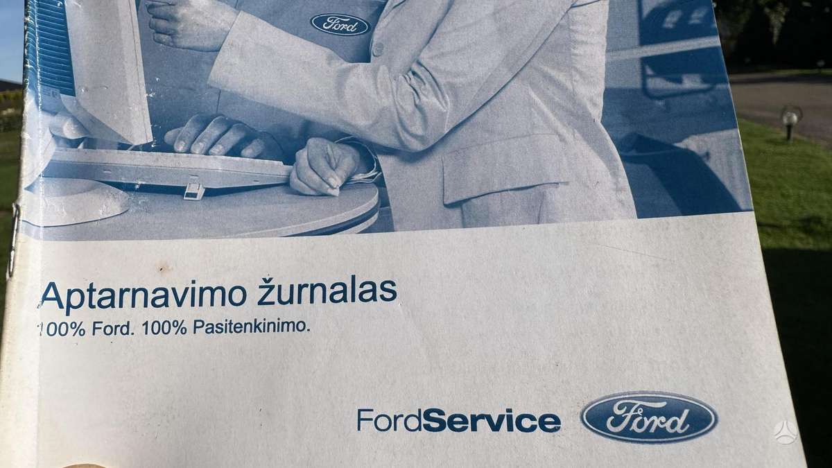 Ford Focus, 1.6 l., Седан