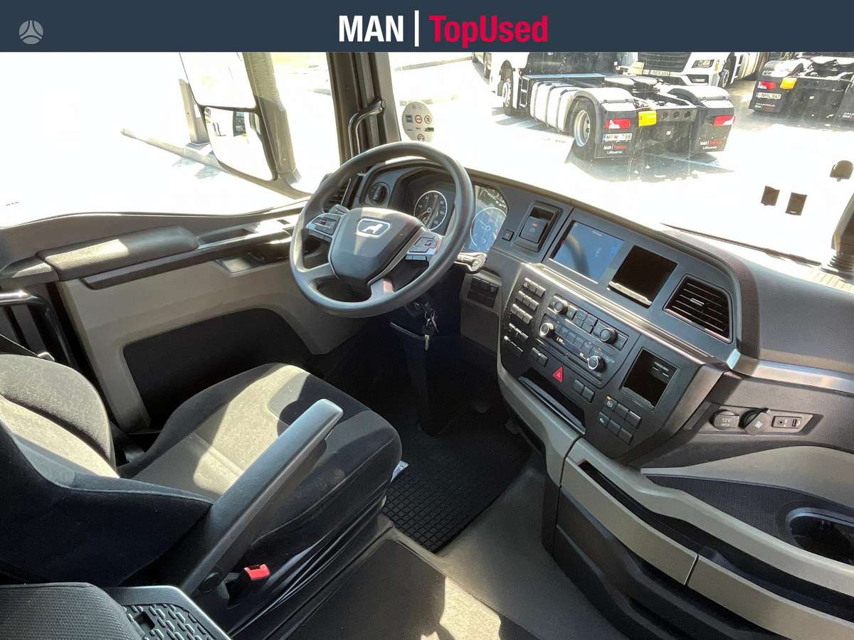 MAN TGX 18.480 GM cab (6738), double sleeper