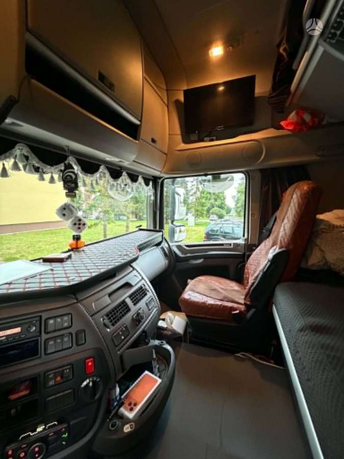 DAF XF480, 2 miegamosios vietos