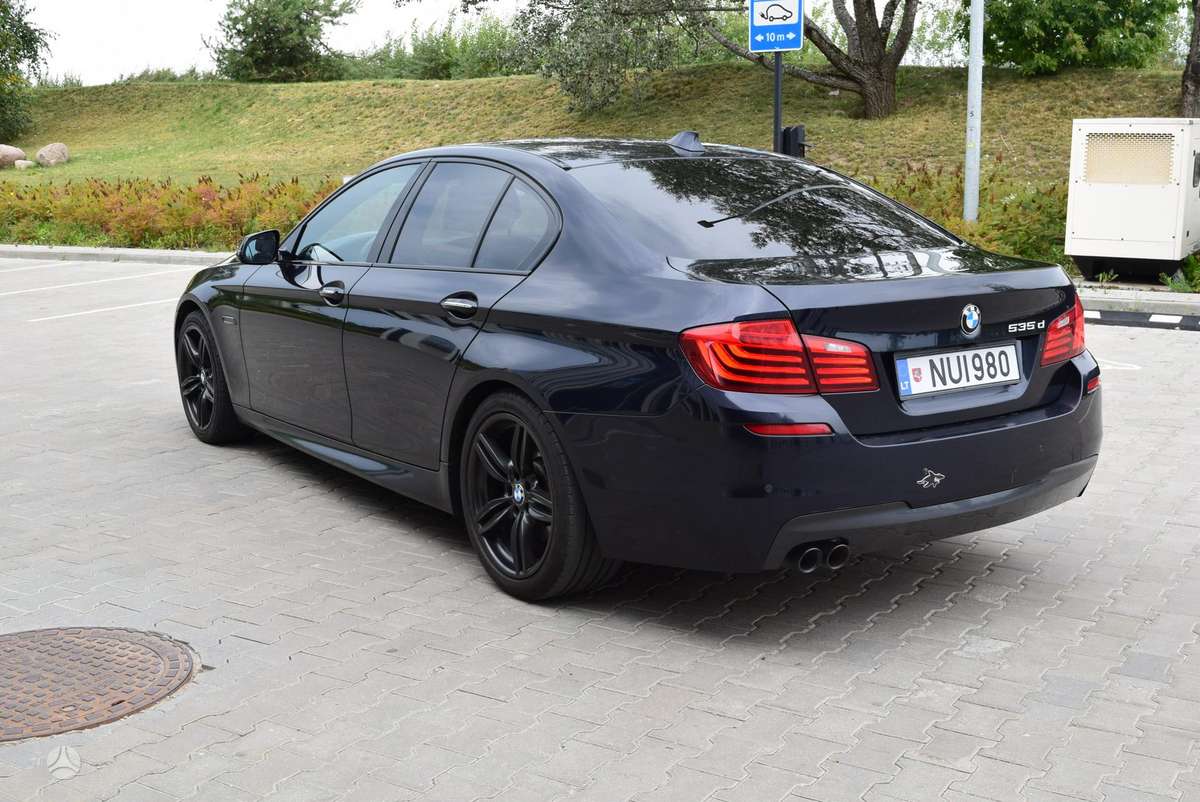 BMW 535, 3.0 l., Седан