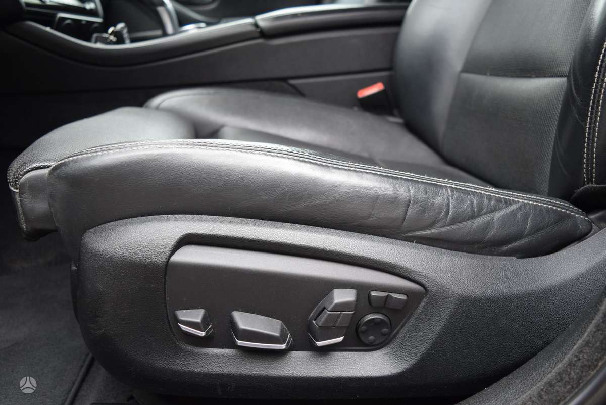 BMW 535, 3.0 l., Седан