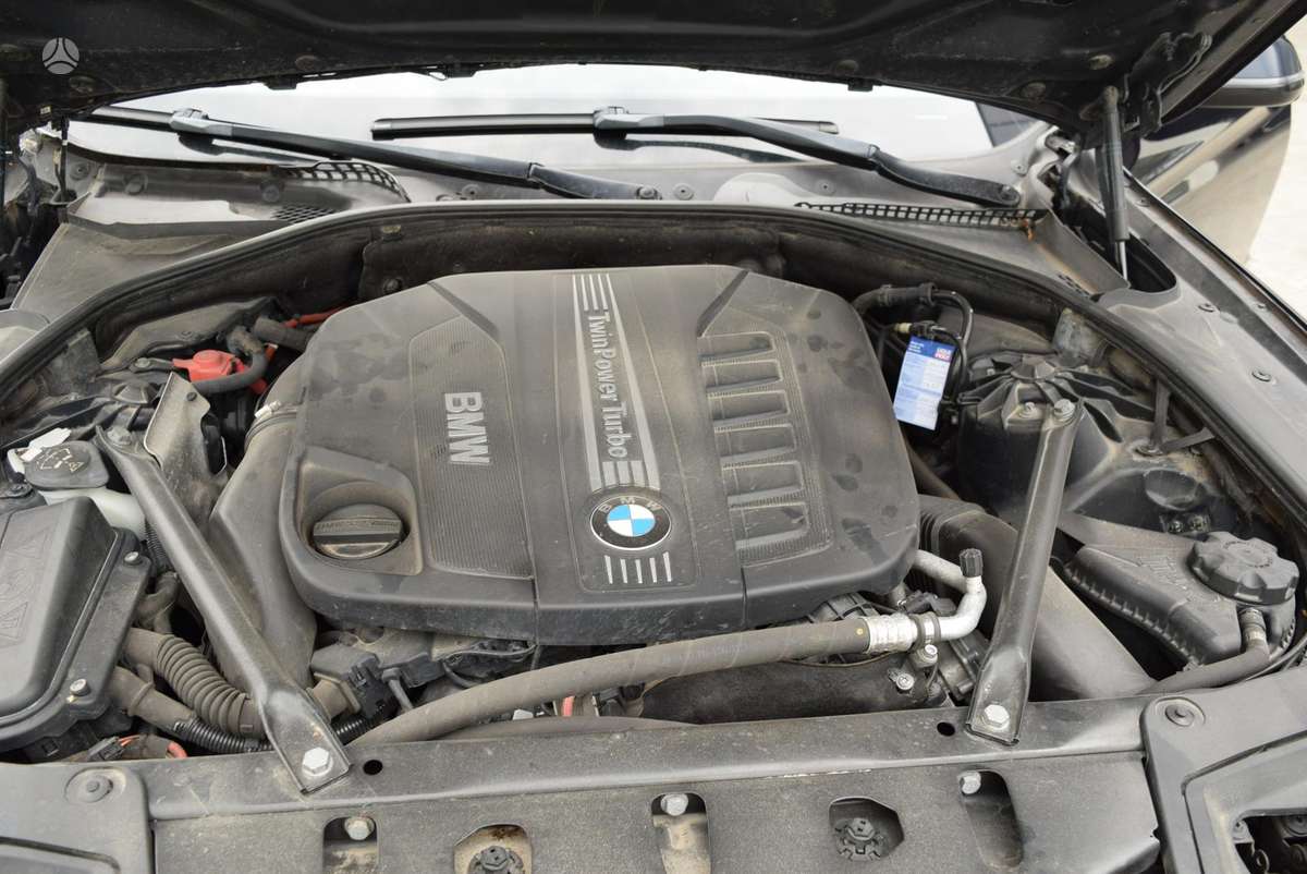 BMW 535, 3.0 l., Седан