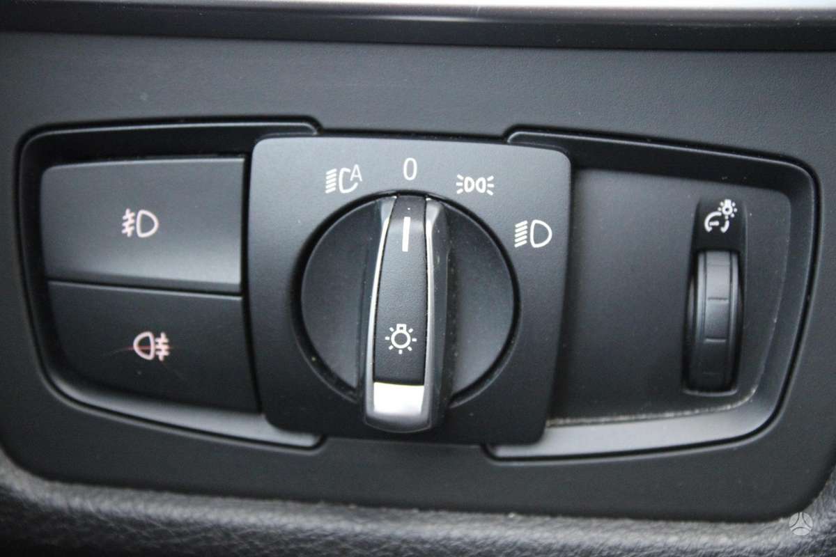 BMW 330, 3.0 l., Универсал