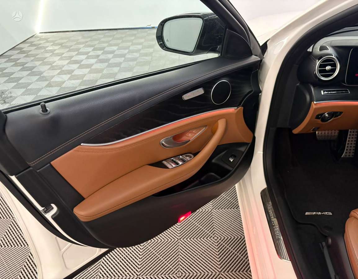 Mercedes-Benz E400, 2.9 l., Универсал