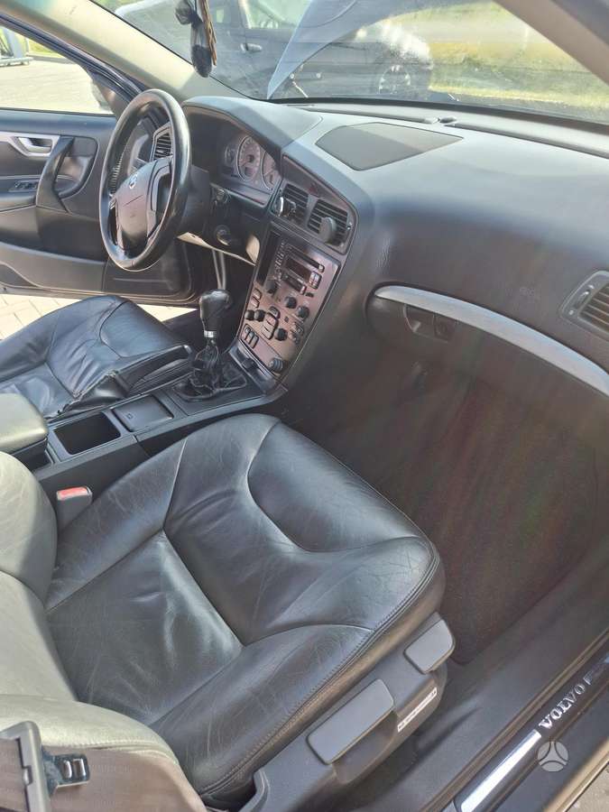 Volvo V70, 2.4 l., Универсал