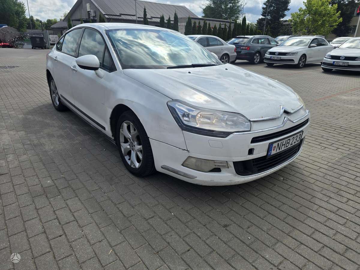 Citroen C5, 1.6 l., Седан