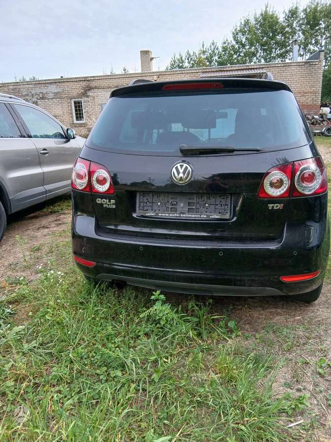 Volkswagen Golf Plus - 5