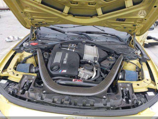 BMW M4, 3.0 l., coupe