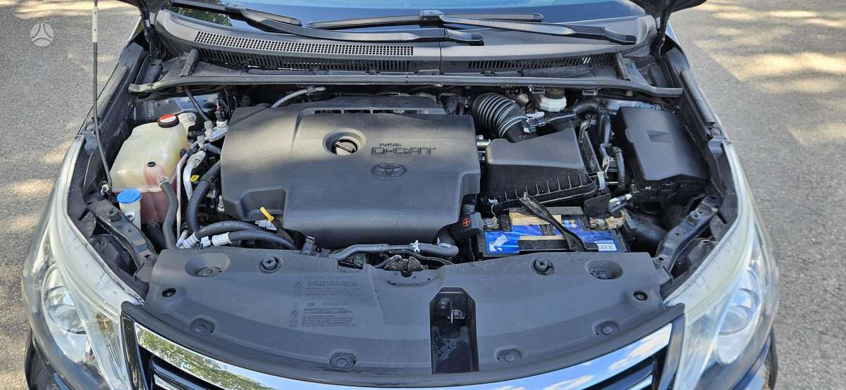 Toyota Avensis, 2.2 l., Универсал