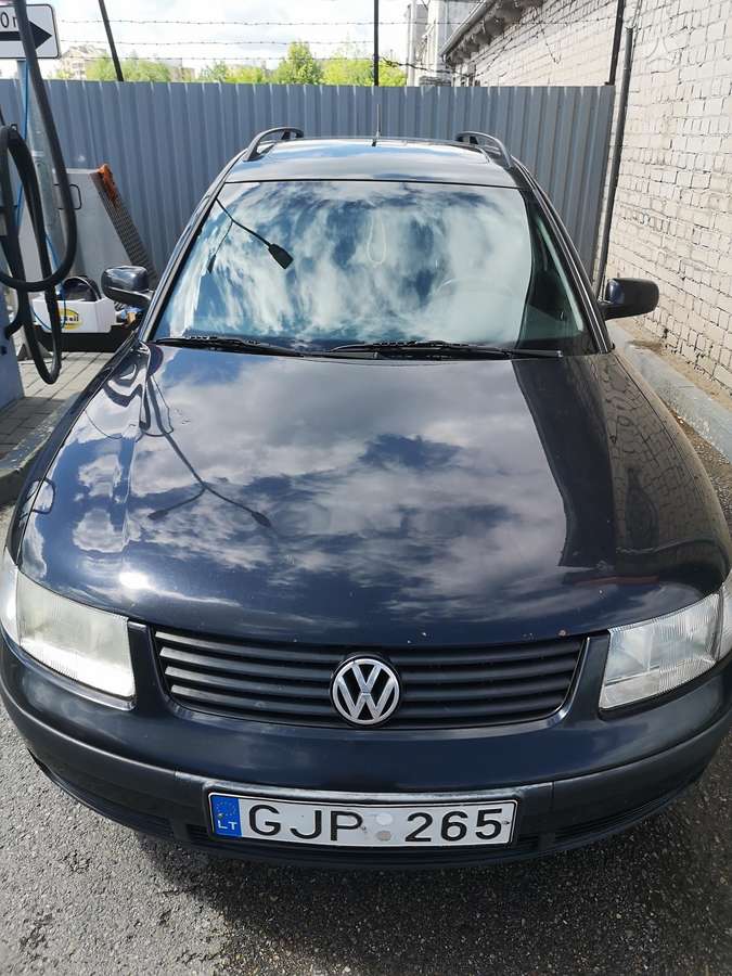 Volkswagen Passat - 5