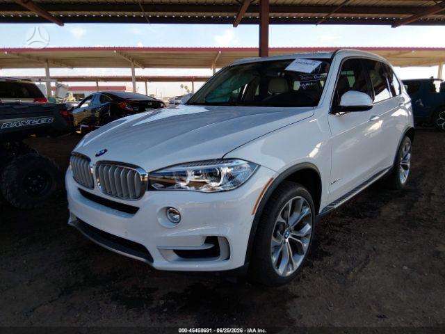BMW X5, 3.0 l., off-road / crossover