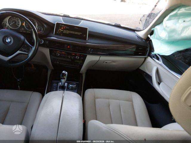 BMW X5, 3.0 l., off-road / crossover