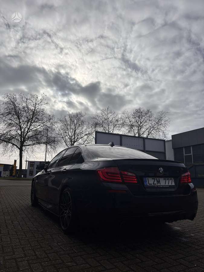 BMW 535, 3.0 l., Седан
