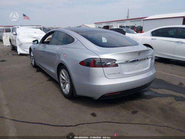 Tesla Model S, saloon / sedan