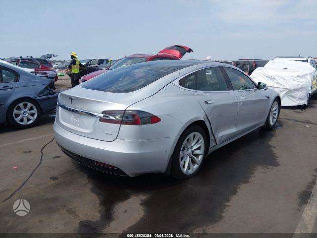 Tesla Model S, saloon / sedan