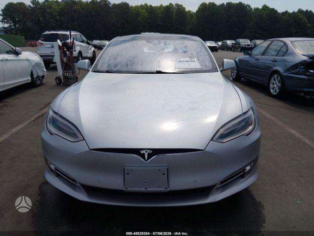 Tesla Model S, saloon / sedan