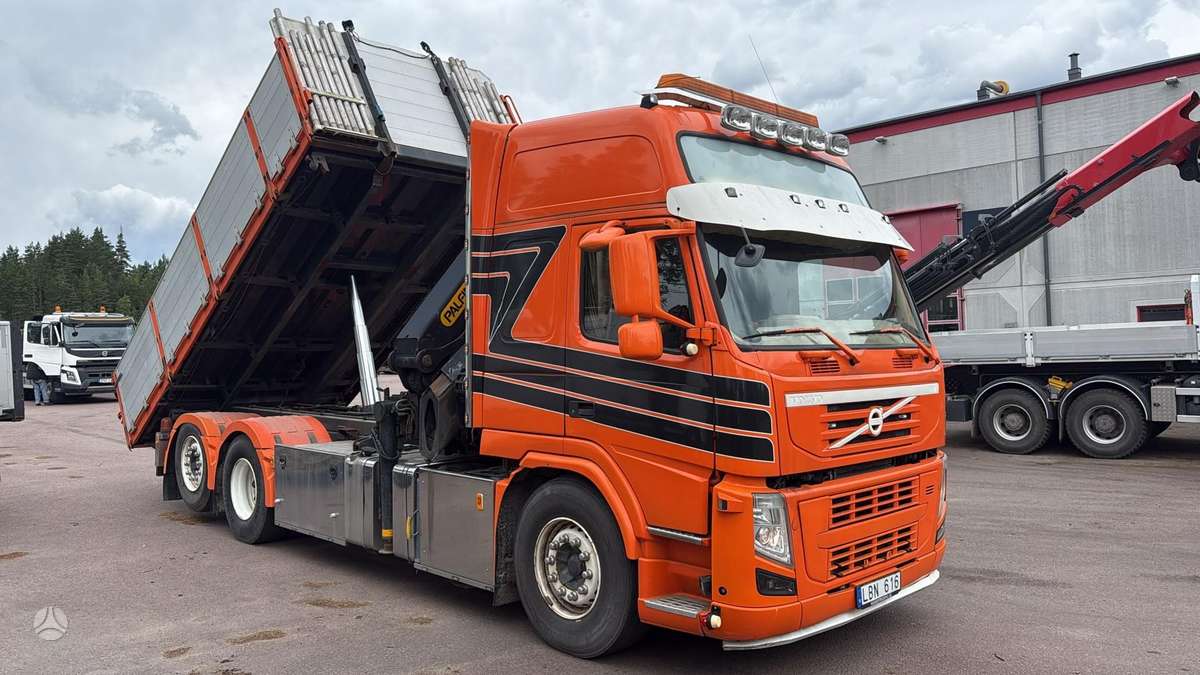 Volvo FM460, dumpers with crane