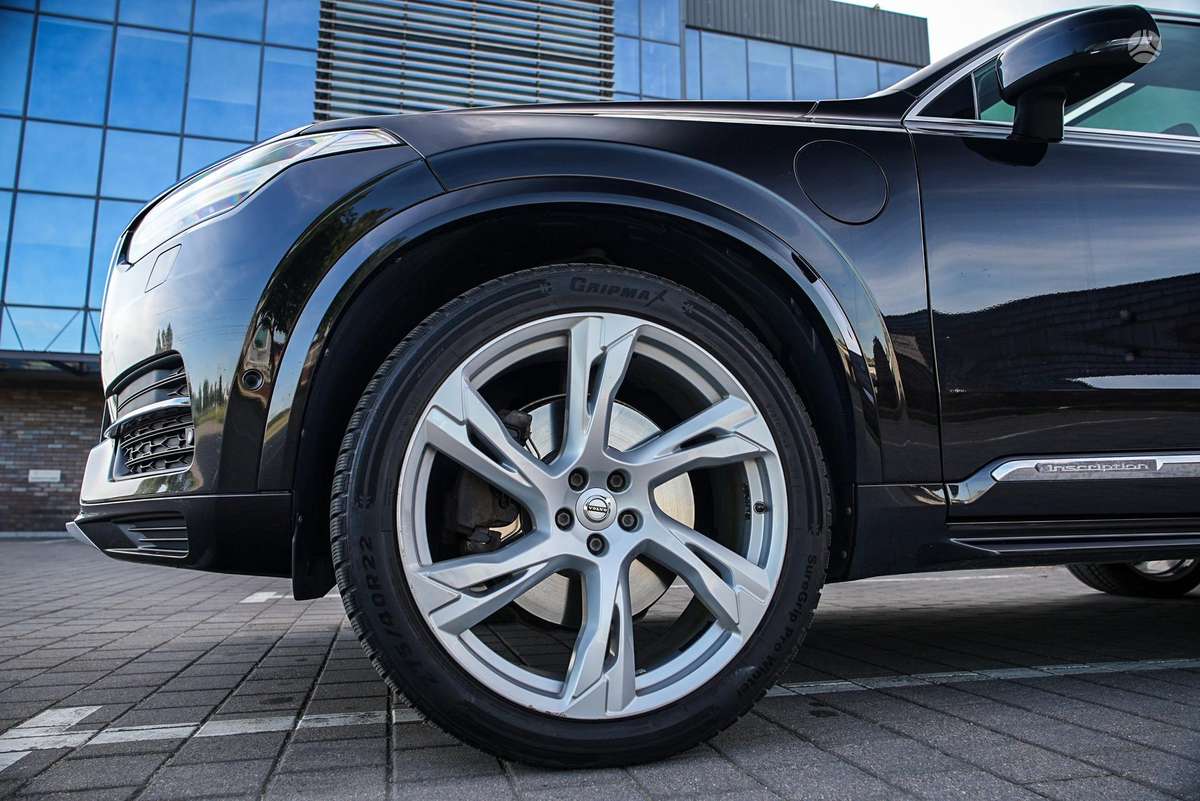 Volvo XC90 - 4