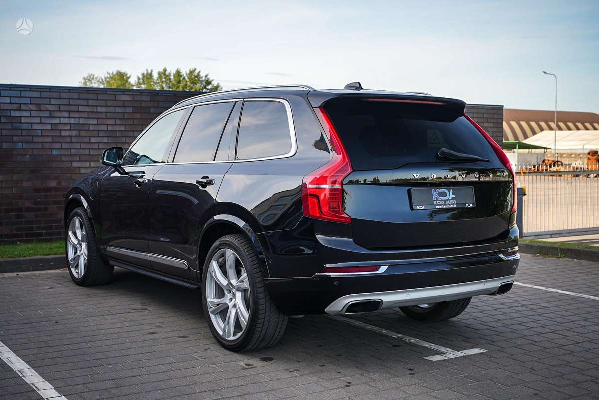 Volvo XC90 - 7