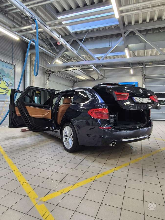 BMW 520, 2.0 l., Универсал