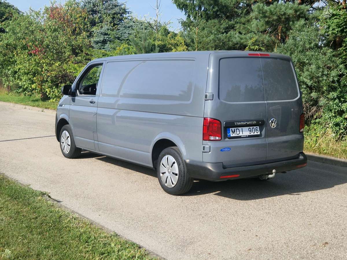 Volkswagen Transporter - 11