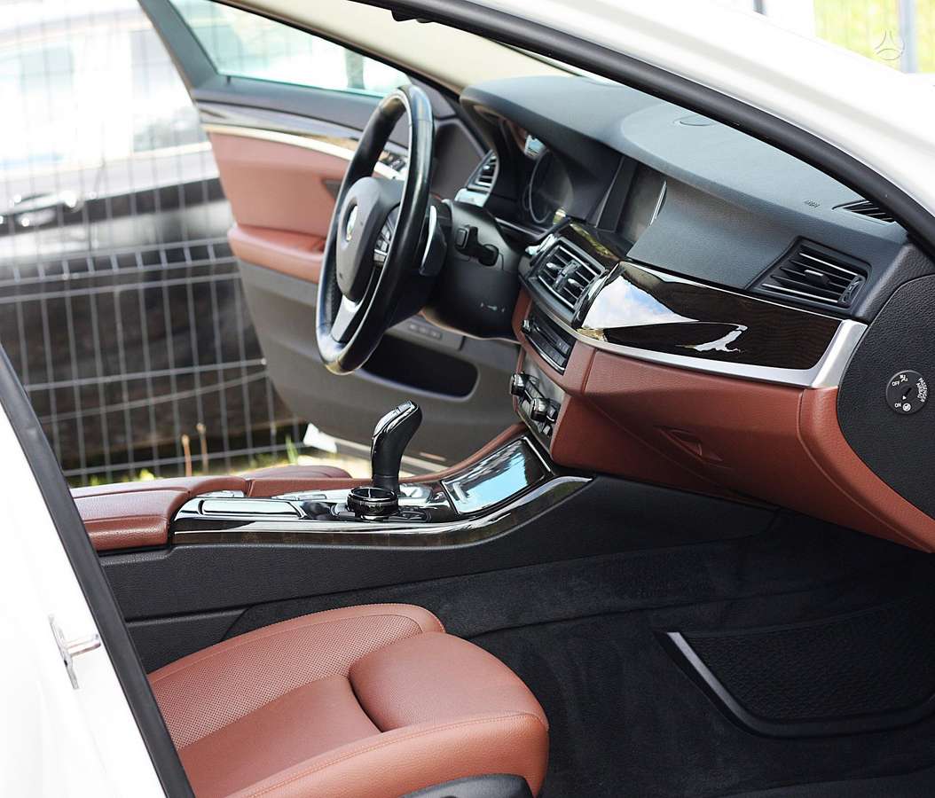 BMW 535, 3.0 l., wagon