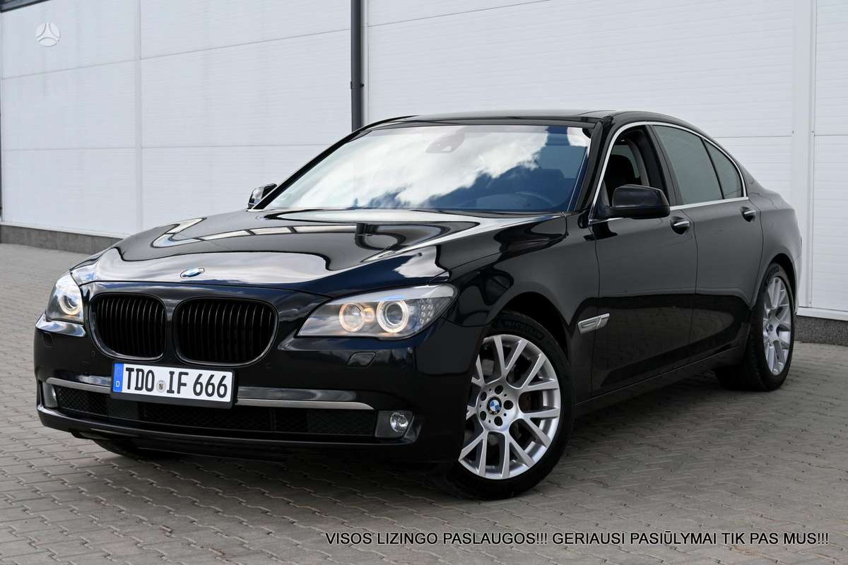 BMW 740, 3.0 l., Седан