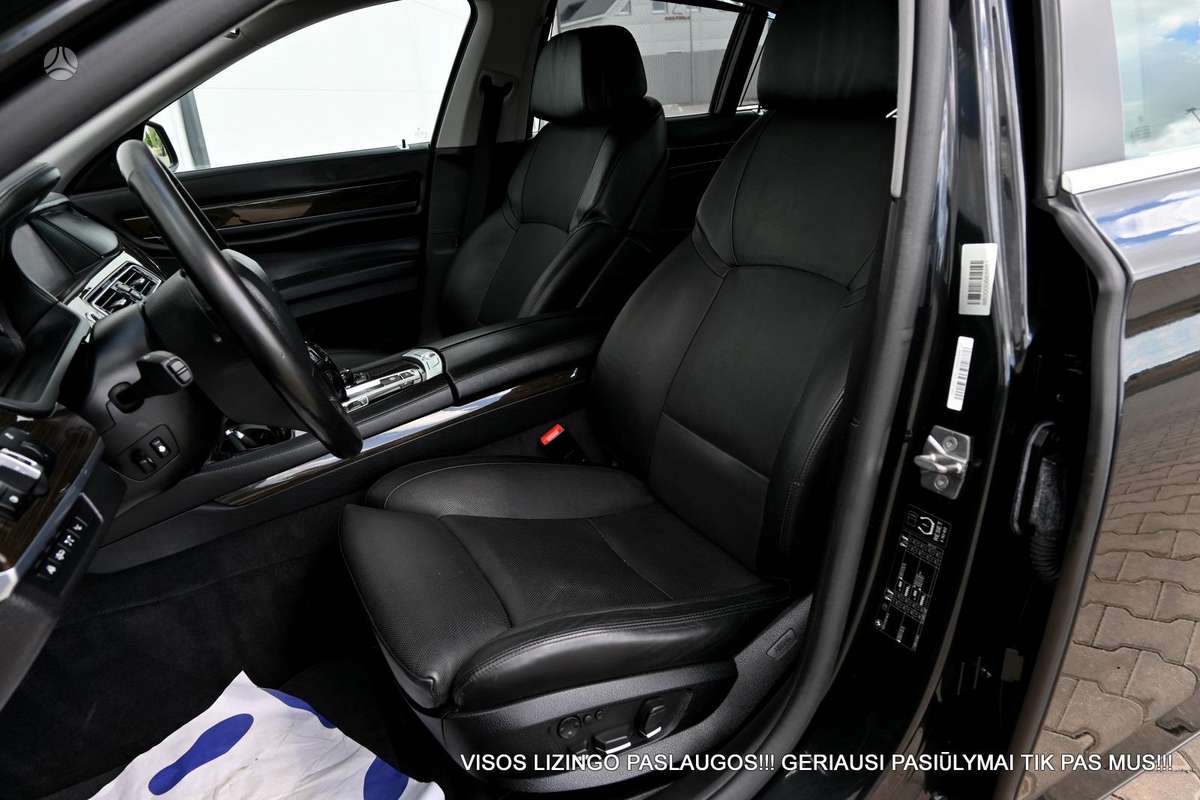 BMW 740, 3.0 l., Седан