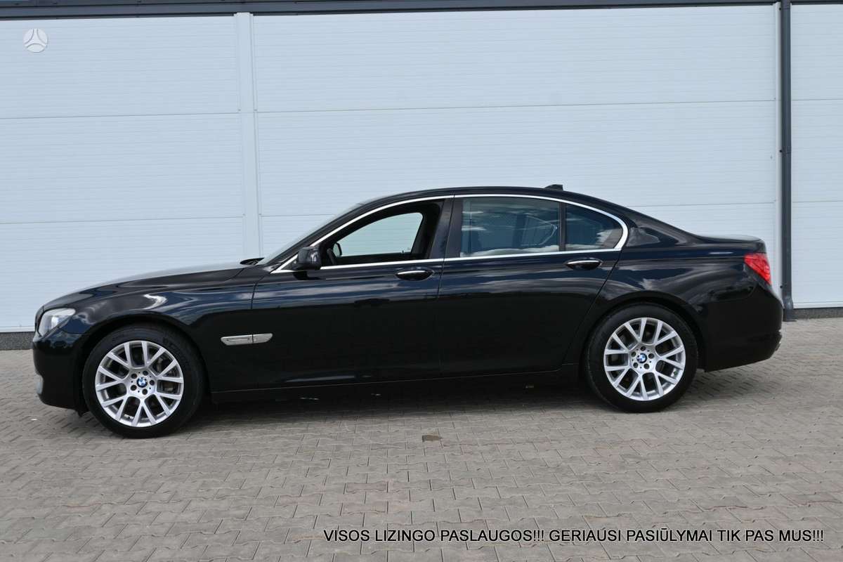 BMW 740, 3.0 l., Седан