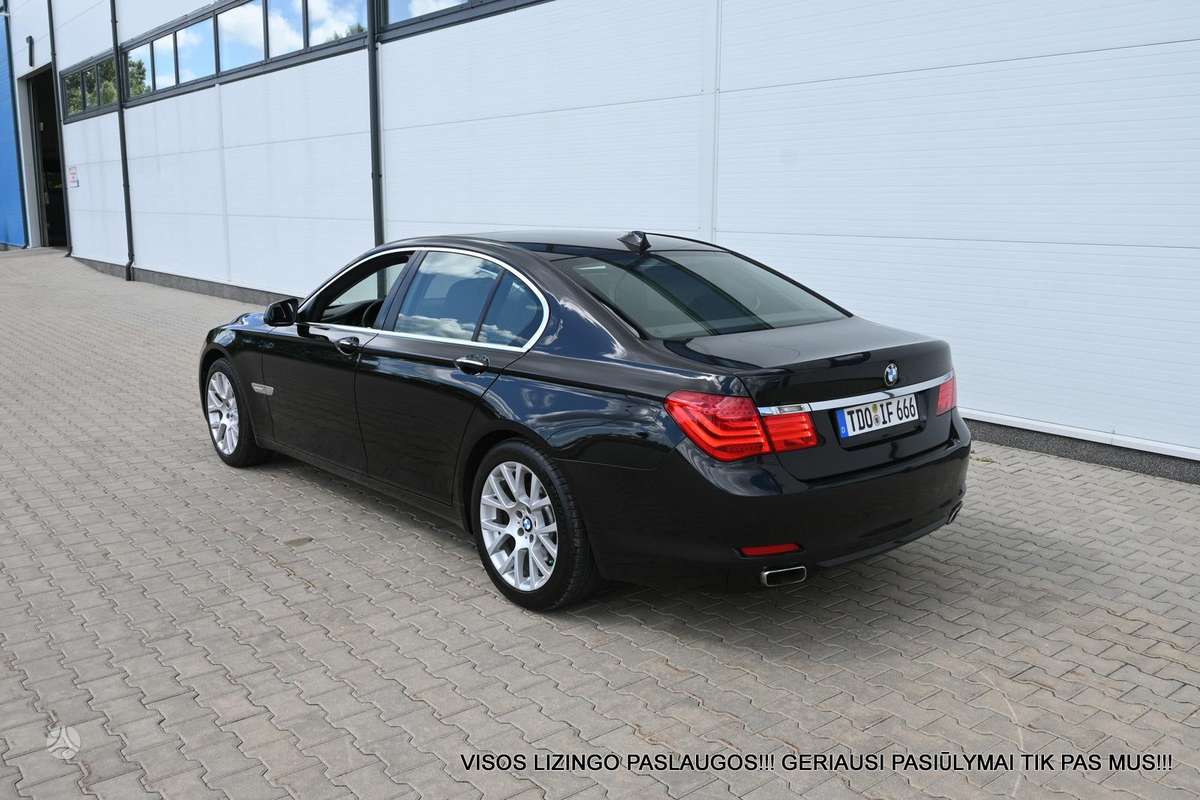 BMW 740, 3.0 l., Седан